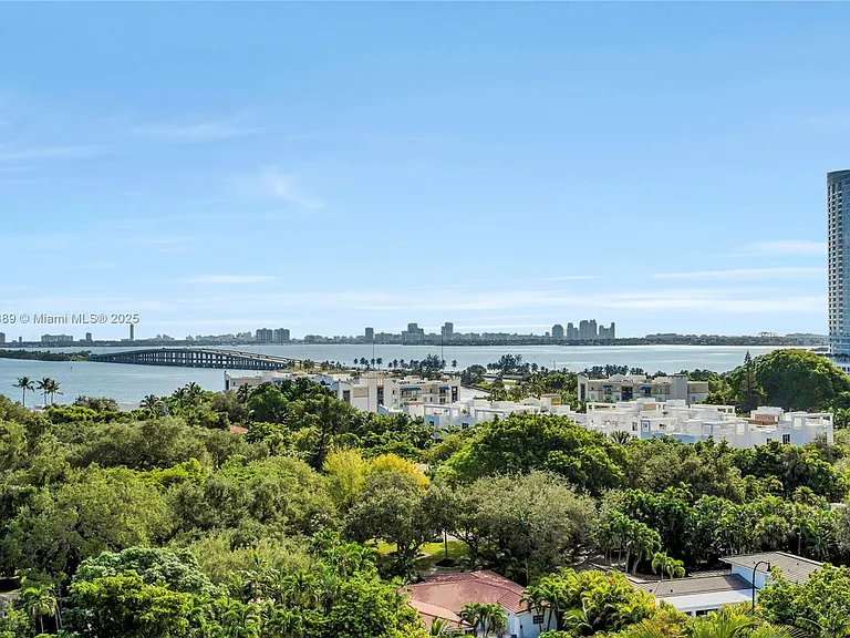 4250 Biscayne Blvd #1116 — Photo 21