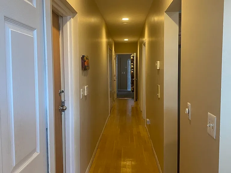 2135 N Southport Ave #102 — Photo 6