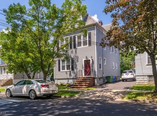 529 E Blancke St, Linden, NJ 07036