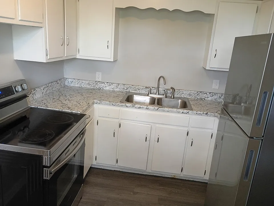 2527 Washington Pike #D6