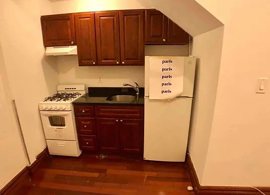 Rented by MOTION New York | media 10