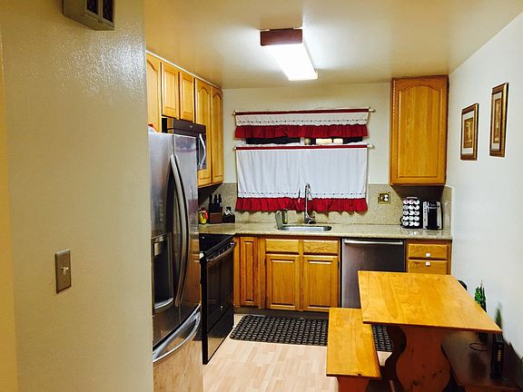 4th image of 73 Bromley Ct