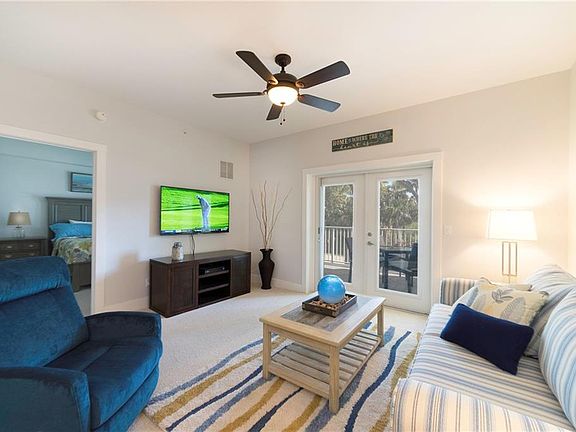 3rd image of 13530 Westport Dr APT 202