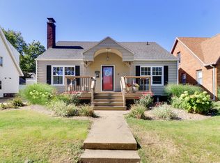 505 S Florence Ave, Bloomington, IL 61701