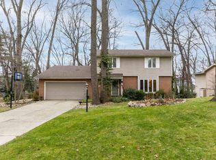 52131 Carriage Hills Dr, South Bend, IN