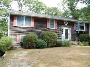 12 Frost Ln, Hyannis, MA 02601