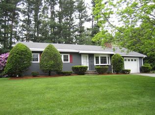 13 Berkshire Rd, North Chelmsford, MA 01863