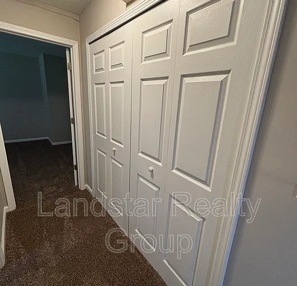 3221 Kemmons Dr #2 — Photo 5
