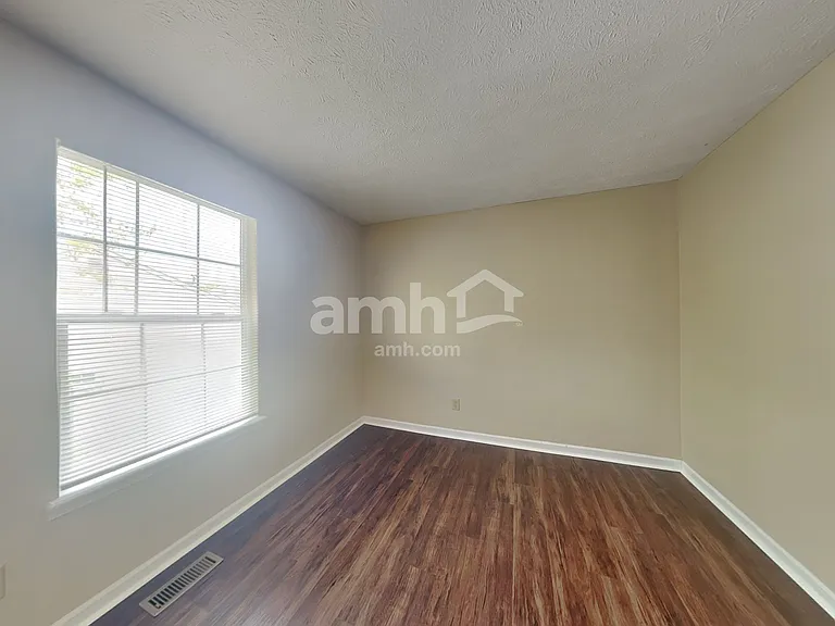 11926 Titania Cir — Photo 19