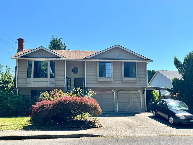 16136 NE San Rafael St — Photo 1