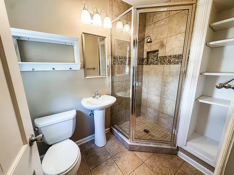 5169 Sequoia Ave — Photo 12