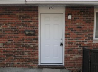 429 N Old Saint Louis Rd #429, Wood River, IL 62095