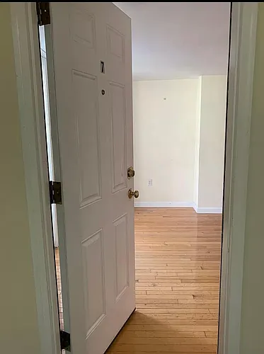 20 Phillips St #7 Photo 1
