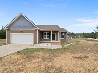 40 Exeter Way, Louisburg, NC 27549