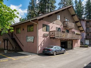 325 Division St APT C, Leavenworth, WA
