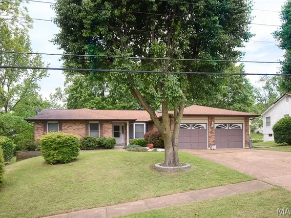 3406 Ludlow Ave, Bridgeton, MO 63044