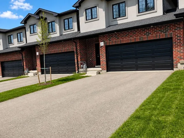403 Woolwich St, Waterloo, ON N2K 3S4
