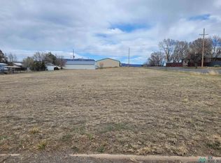 Woodrow Ave, Raton, NM 87740
