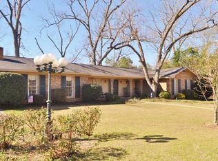 110 Van Deman Dr, Fitzgerald, GA 31750