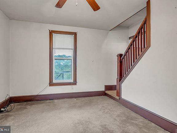 3rd image of 151 Park St