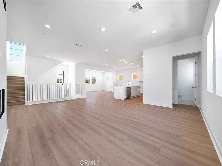 108 Verbana Way — Photo 11