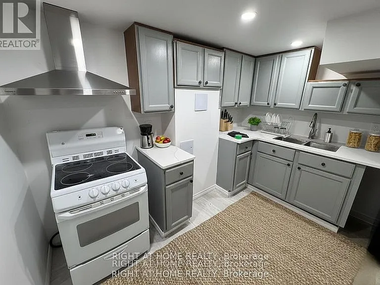 1395 Dougall Ave #BSMNT — Photo 5