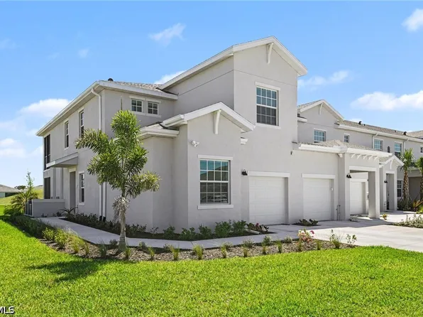 20590 Hazelnut Ct S, Lehigh Acres, FL 33936