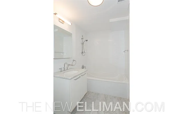 Rented by Douglas Elliman | media 21