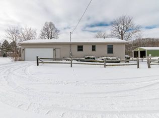 4075 E Gresham Hwy, Potterville, MI
