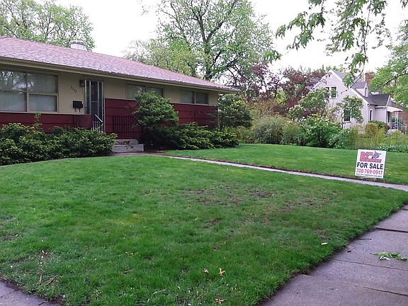 5th image of 7117 Schneider Ave