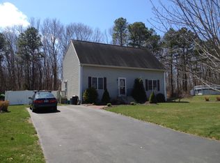 10 Wildflower Dr, Coventry, RI 02816