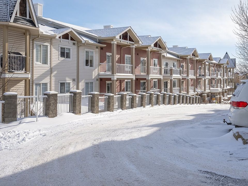 1st image of 70 Panamount Dr NW #8303