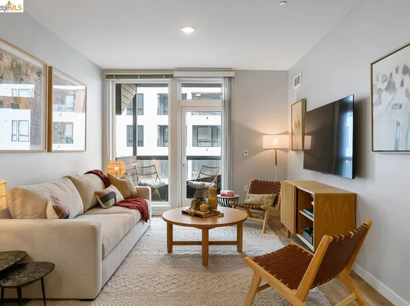 260 Brooklyn Basin Way #443, Oakland, CA 94606