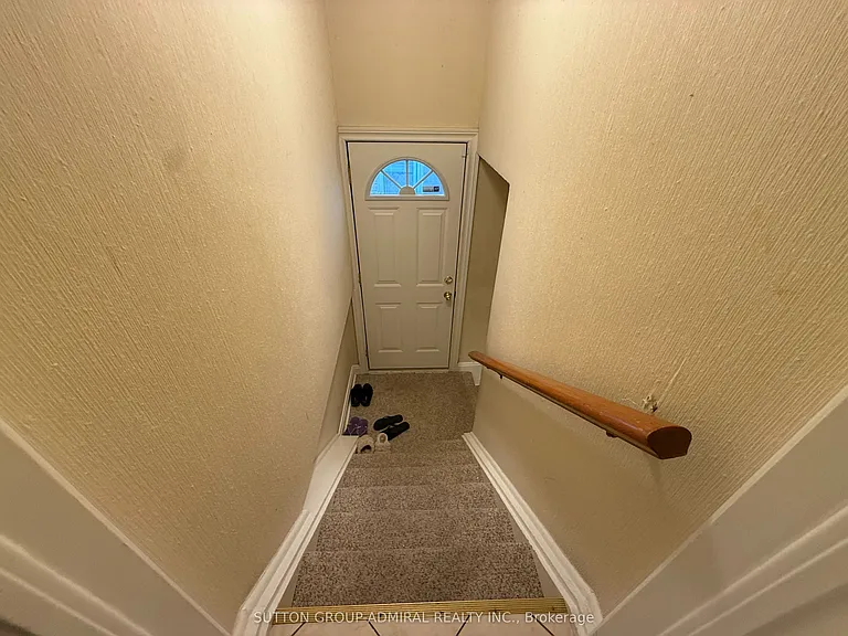 119 Caribou Rd — Photo 23