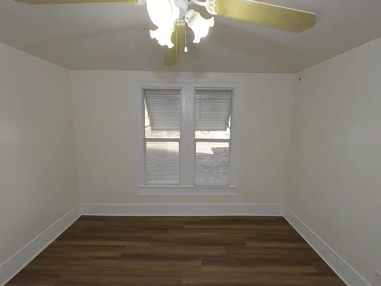 1598 State Highway 16 N — Photo 15