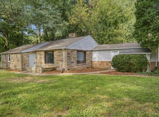 1716 S 3rd St, Niles, MI 49120