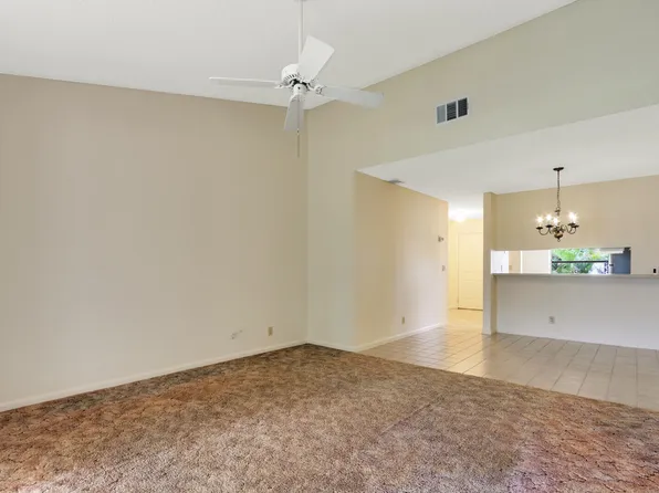202 Palmetto Court, Jupiter, FL 33458