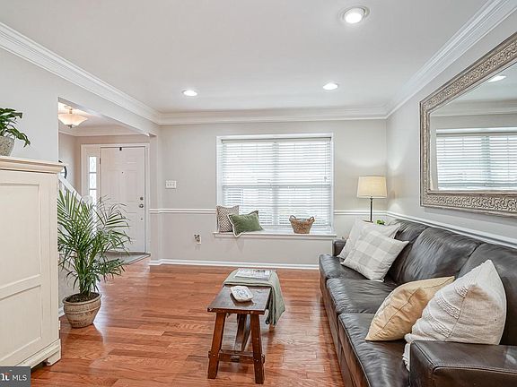 5th image of 2205 Delancey Way