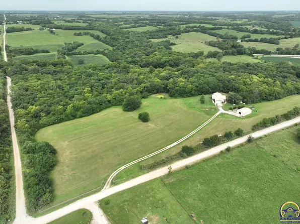 12621 Washington Rd, Mc Louth, KS 66054