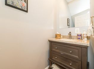 909 W 37th St, Baltimore, MD 21211