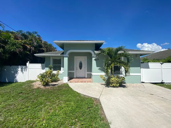 3837 Riedel Avenue, Palm Springs, FL 33461