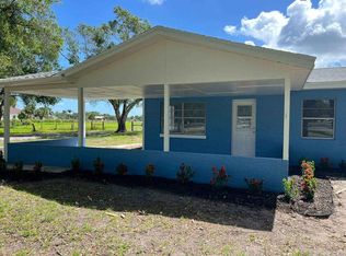 2410 S Brocksmith Rd, Fort Pierce, FL 34945