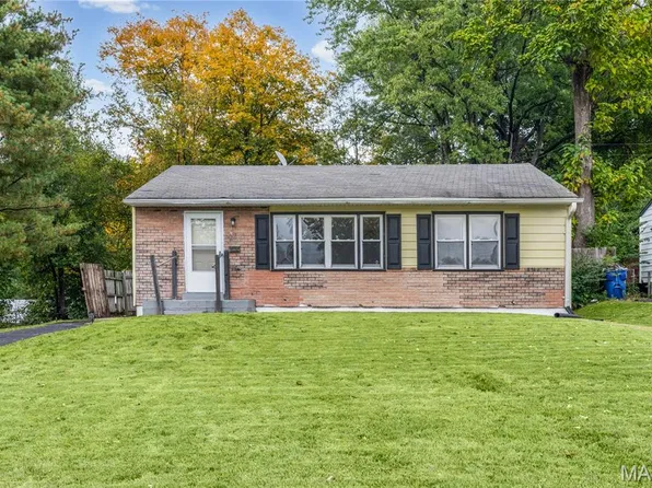 4026 Belfore Dr, Saint Louis, MO 63121