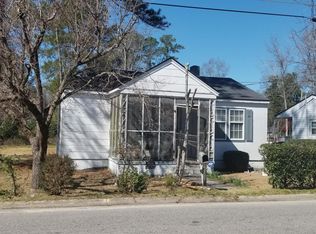 122 Grantham St, Red Springs, NC 28377