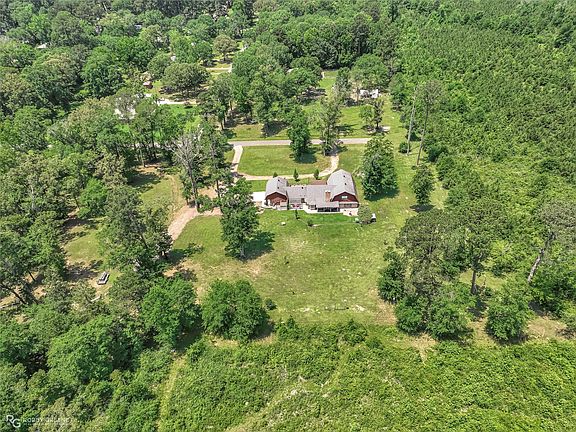 4th image of 10635 Saddle Ln