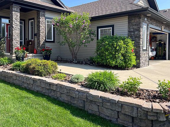 2nd image of 5028 Ceylon Close