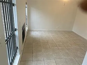 12300 Brookglade Cir #124 — Photo 3
