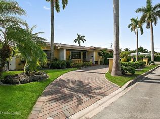 724 90th St, Surfside, FL 33154