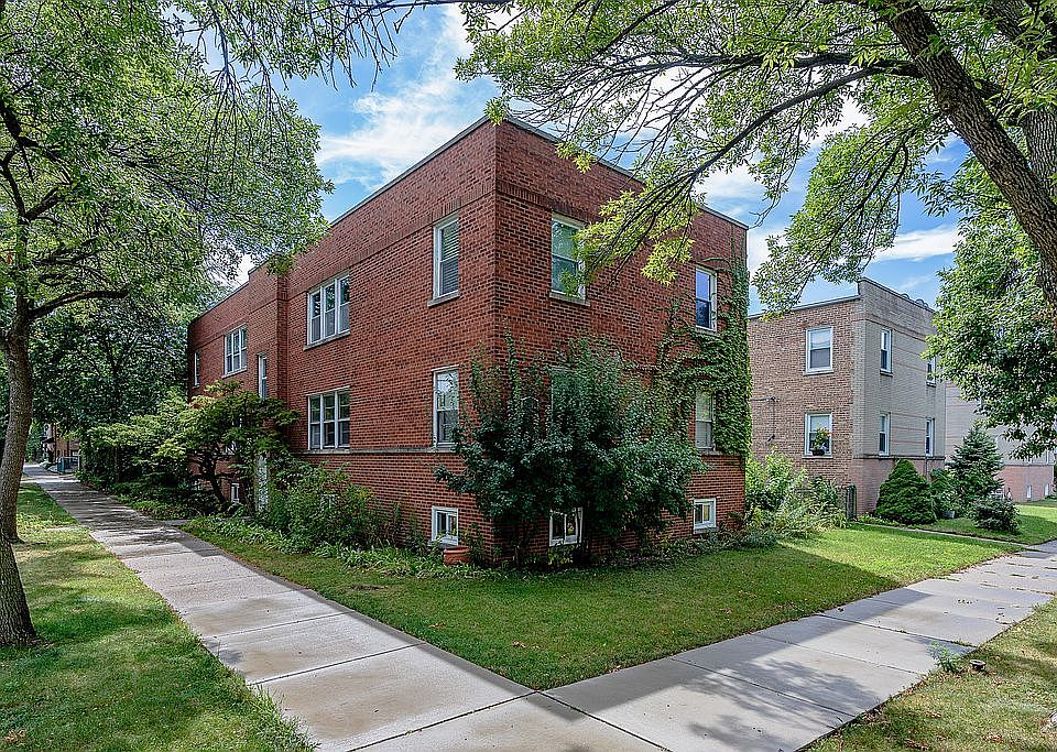 1st image of 2901 W Farragut Ave APT 1S