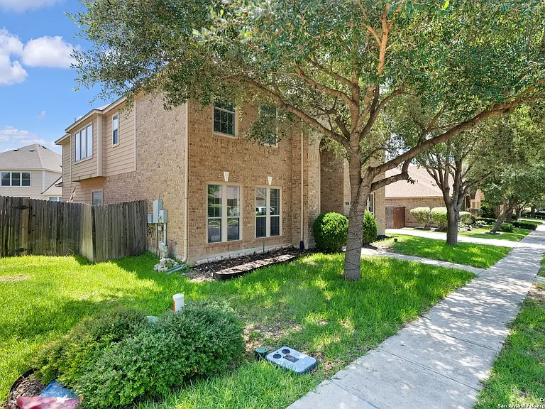 3027 Hidden Mdw #PRIMARY — Photo 2